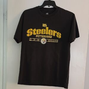 NFL Steelers Black and Yellow Short Sleeve Tee